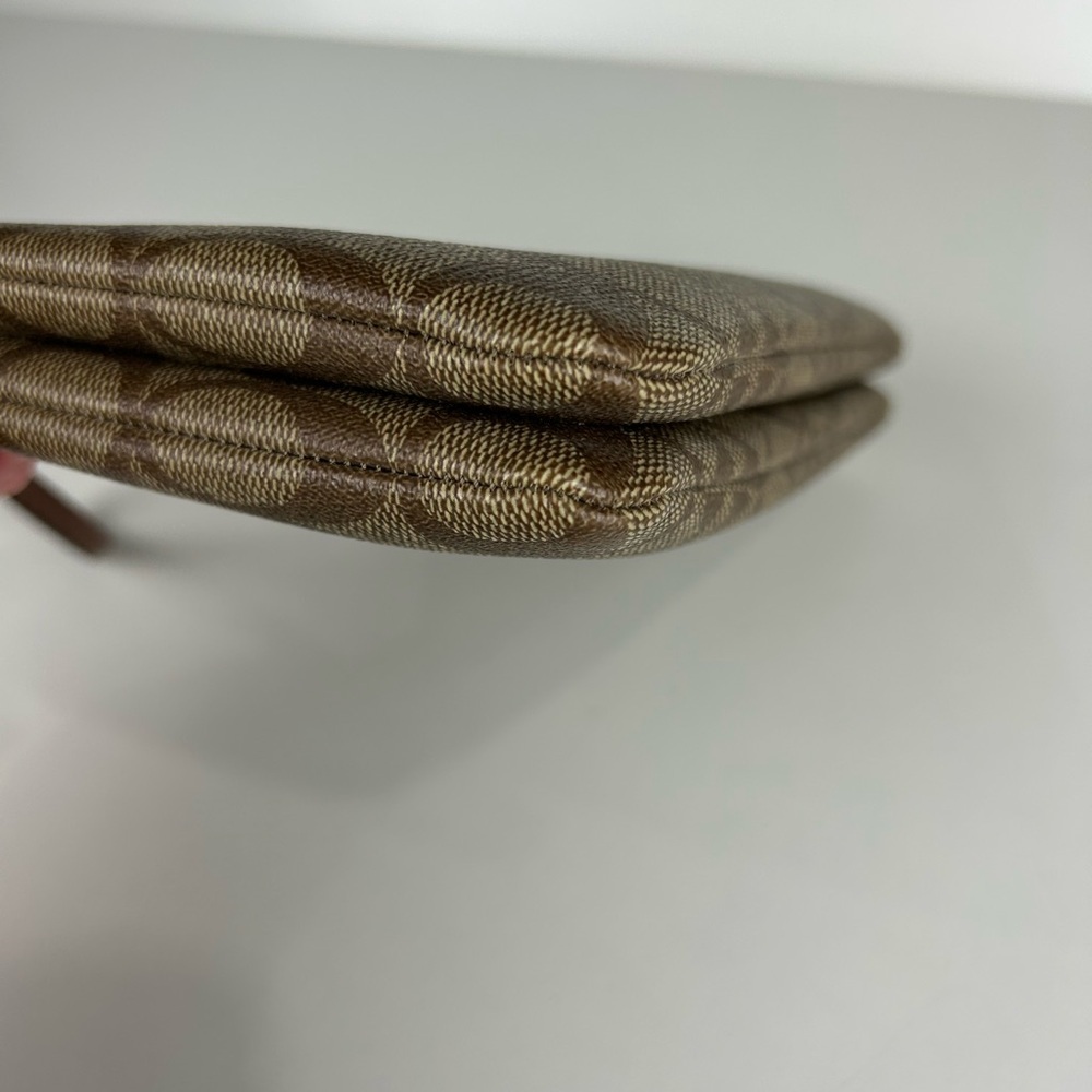 AUTHENTIC COACH DOUBLE ZIP WALLET WRISTLET - Picture 7 of 11